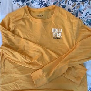 Hollister Long Sleeve Cropped Shirt